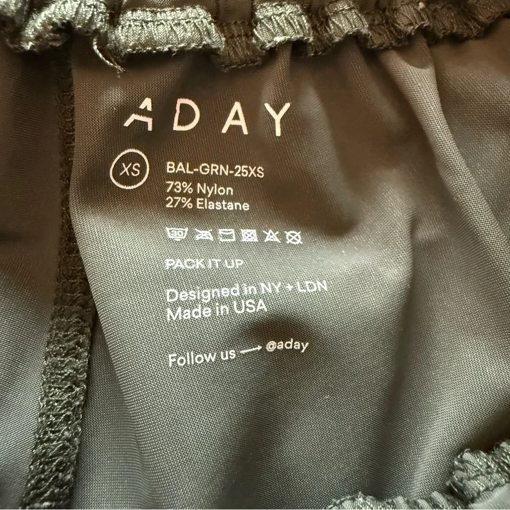 ADAY Pack It Up Pull On Technical Jogger Pant Green Casual Travel Women XS